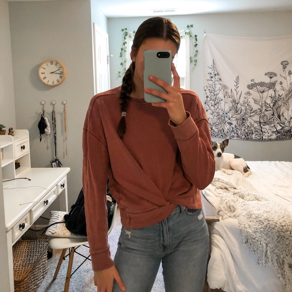 Universal Thread Tops - Universal Threads Pink Crewneck